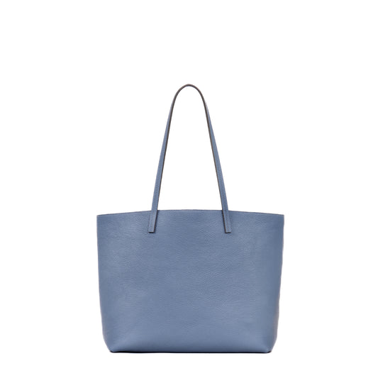 ESSENTIAL TOTE WEDGEWOOD PEBBLED CALF