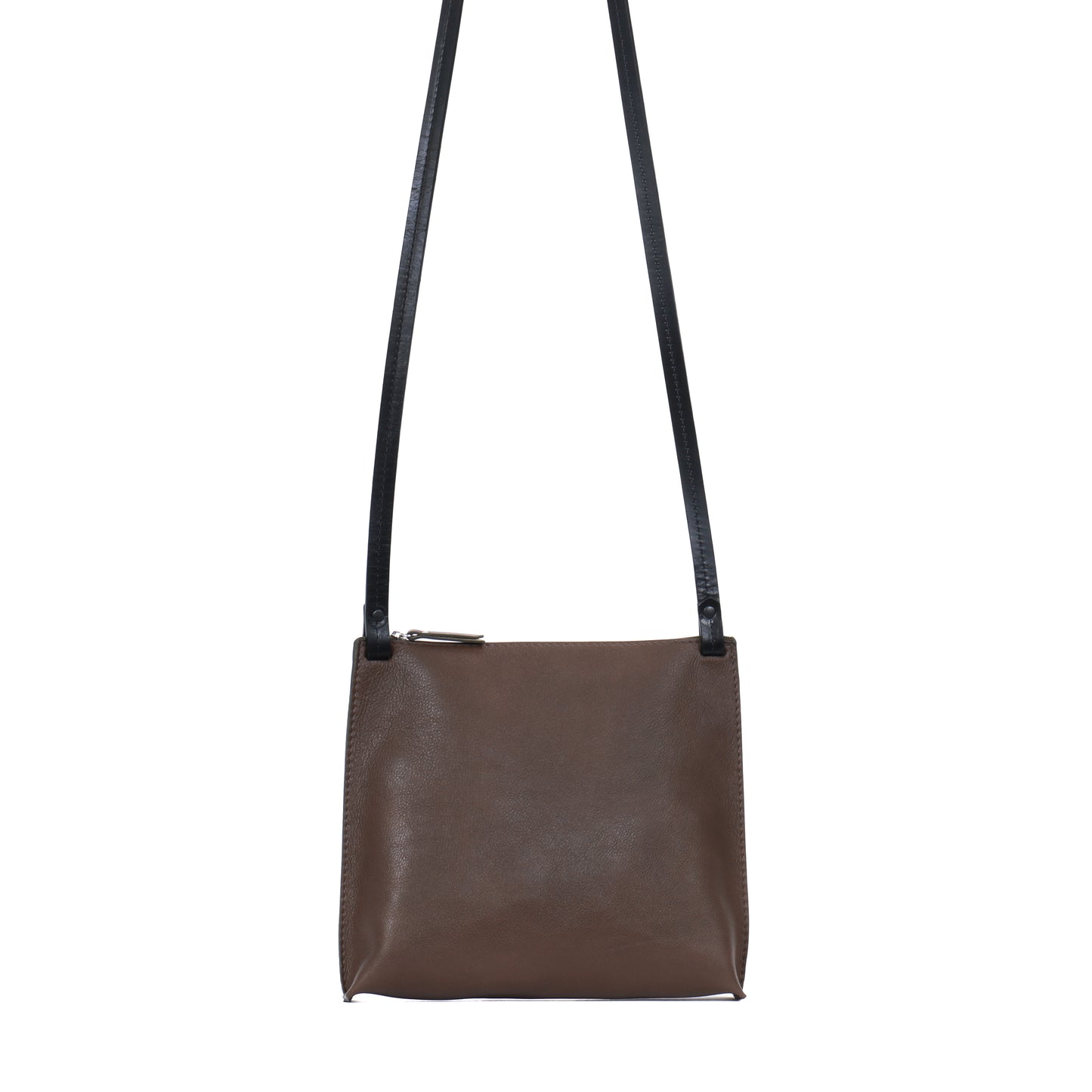 LARGE STRAPPY POUCH BROWN CALF