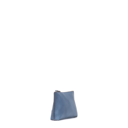 ESSENTIAL POUCH WEDGEWOOD PEBBLED CALF